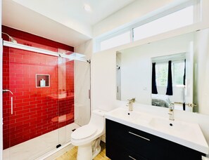 Towels, soap, toilet paper