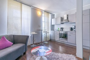 Uklassifisert bilde, 3 av 14, knapp