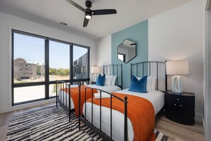 2 Schlafzimmer, Bügeleisen/Bügelbrett, Reisekinderbett, kostenloses WLAN