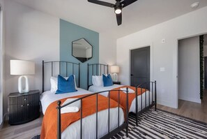2 Schlafzimmer, Bügeleisen/Bügelbrett, Reisekinderbett, kostenloses WLAN