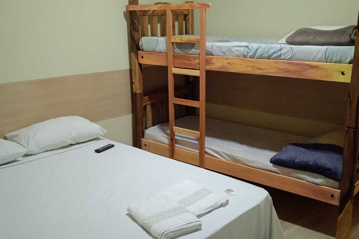 Habitación cuádruple básica | Wifi gratis