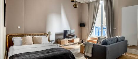 Fer et planche à repasser, Wi-Fi, draps fournis