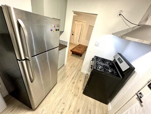 Private kitchen - The Cozy Cali House (Los Angeles)