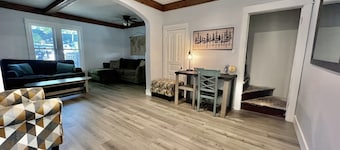 10 minutes to Boyne Mt.