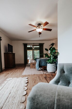 4 dormitoris, escriptori, un bressol de viatge i wifi gratuïta