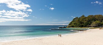 Oceancrest 11 on Forster main beach.