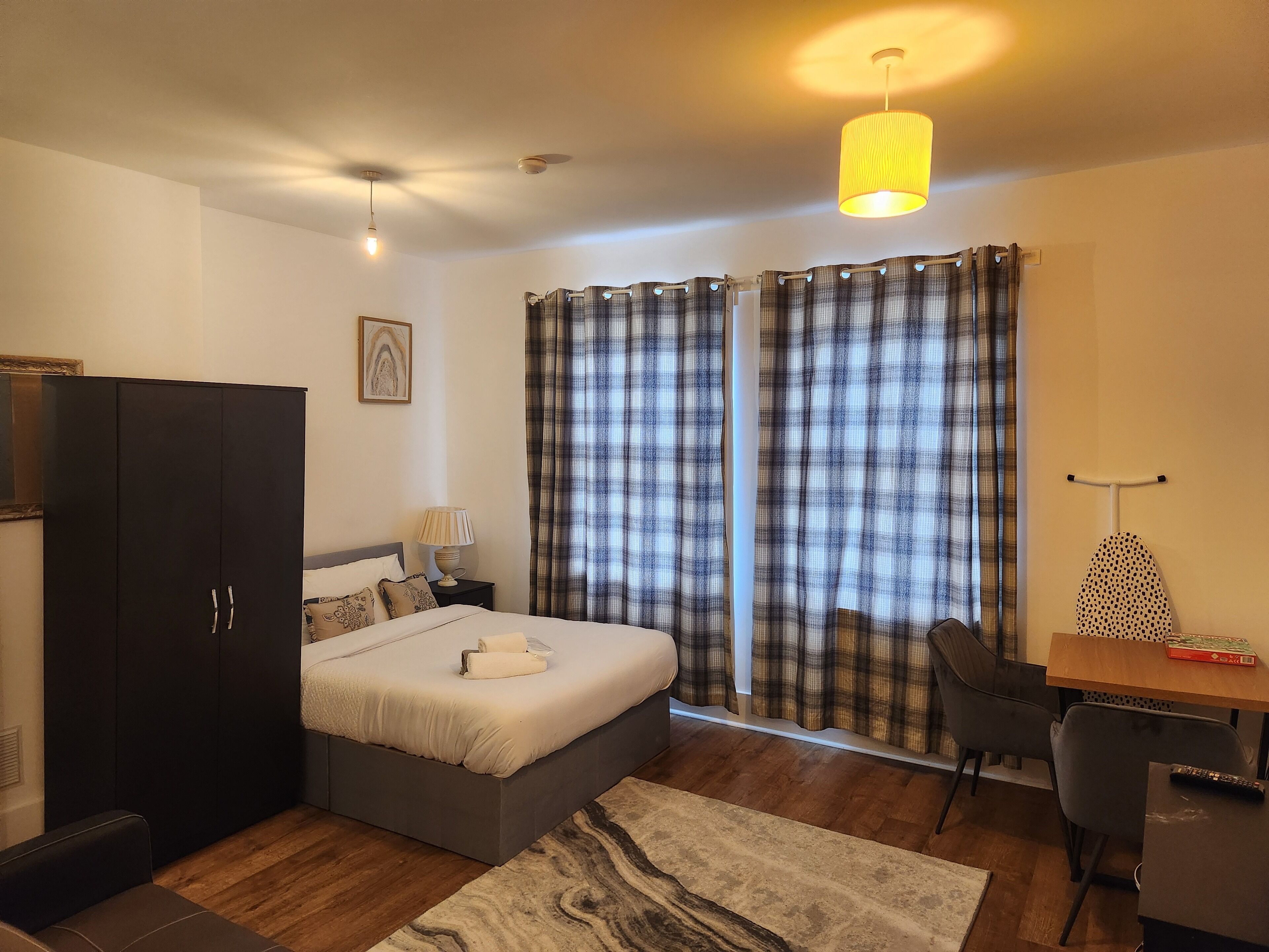 1 bedroom, iron/ironing board, WiFi, bed sheets