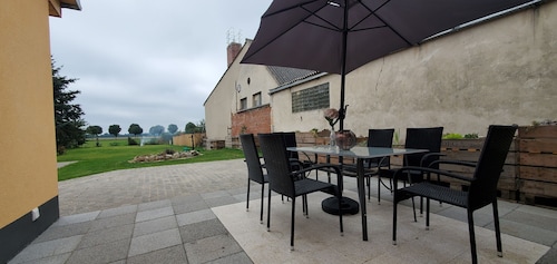 Holiday Home 'Oderbruch' with Private Terrace, Private Garden and Wi-Fi