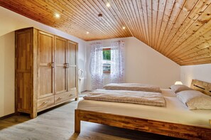 2 makuuhuonetta, ilmainen Wi-Fi, vuodevaatteet