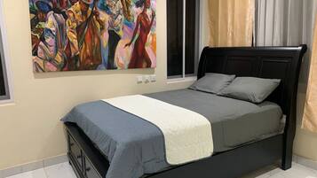 2 slaapkamers, een strijkplank/strijkijzer, wifi, beddengoed