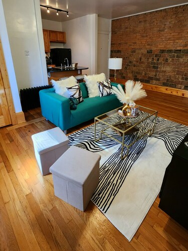 Chic Coventry — Enjoy 10% off 2+ Nights +Late Check Out 