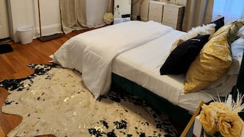 1 多间卧室、熨斗/熨衣板、WiFi、床单