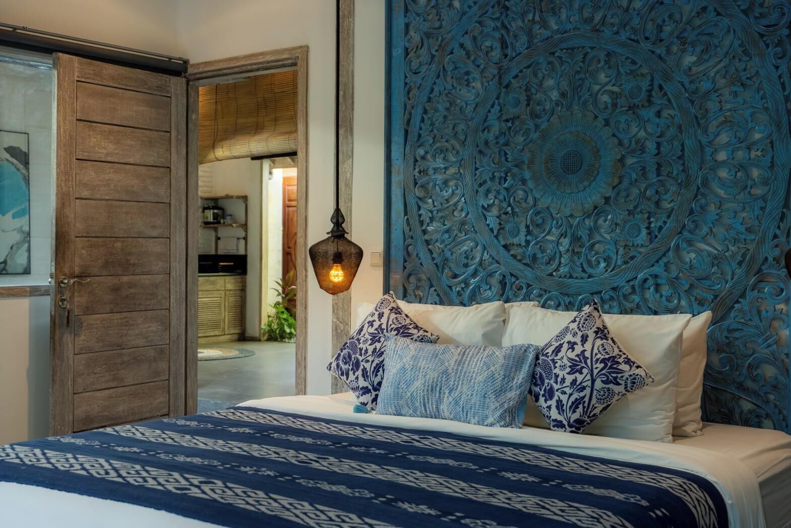 Exclusive Villa | 2 bedrooms, in-room safe, individually decorated, individually furnished