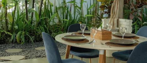 Exclusive Villa | Dining room