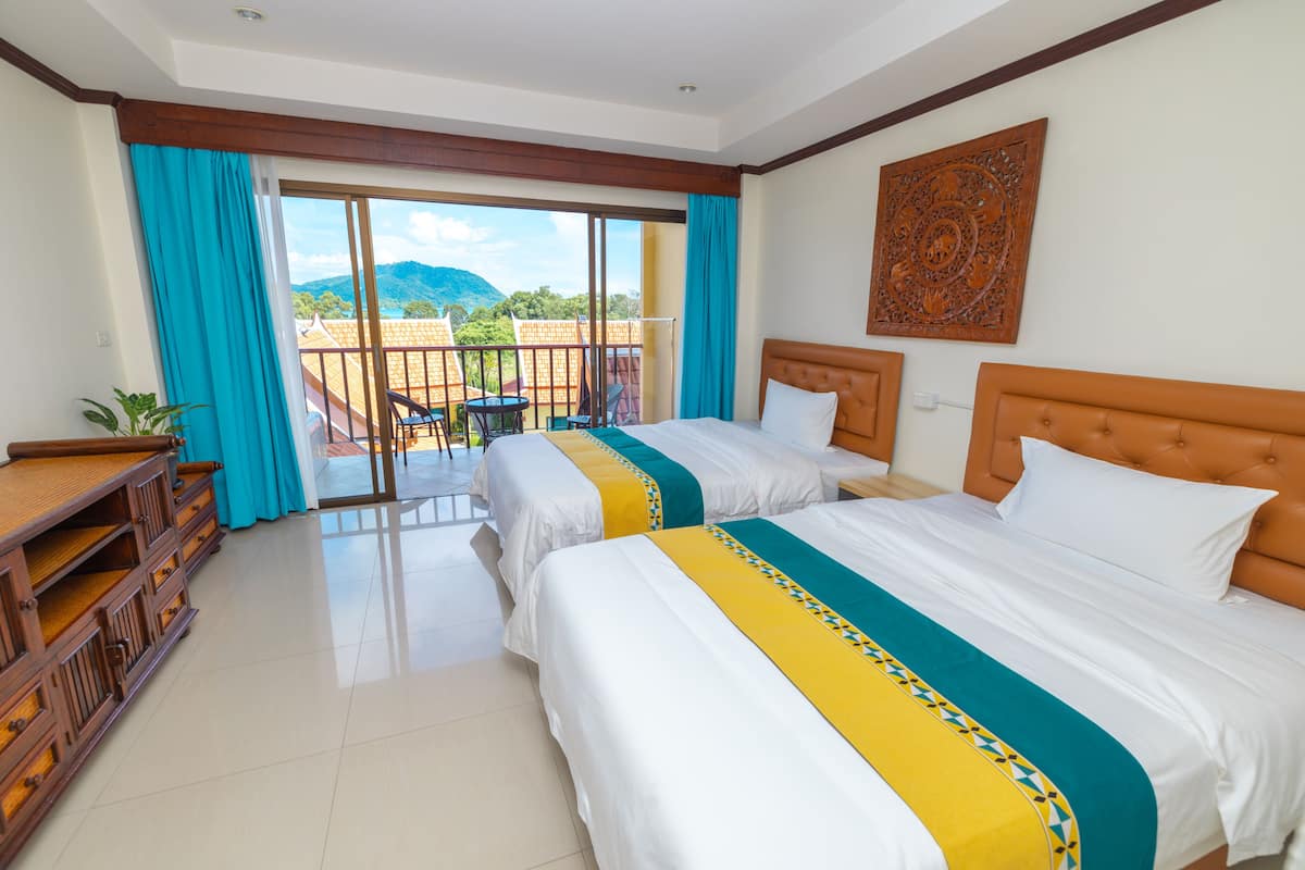 1 bedroom, soundproofing, free cots/infant beds, free WiFi