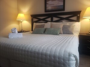 4 chambres, fer et planche à repasser, Wi-Fi gratuit, draps fournis