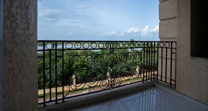 Urban Stay Service Apartment