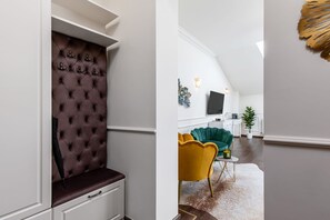 Room - Holt Old Town Luxury Suites (Bucharest)