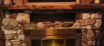 Kohl's Ranch Creekside Cabin / Fishing, Hiking, Swimming - Adventure Awaits!