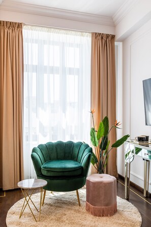 Apartment - Holt Old Town One Bedroom Apartments (Bucharest)