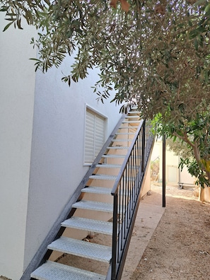 Staircase - Mount Tabor Home by Sea N' Rent (Emek Izrael)