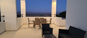 Mount Tabor Home by Sea N' Rent