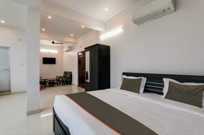 1 Schlafzimmer, Zimmersafe, Bügeleisen/Bügelbrett, kostenloses WLAN