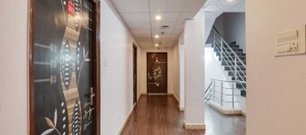 Divine Glory Hotel