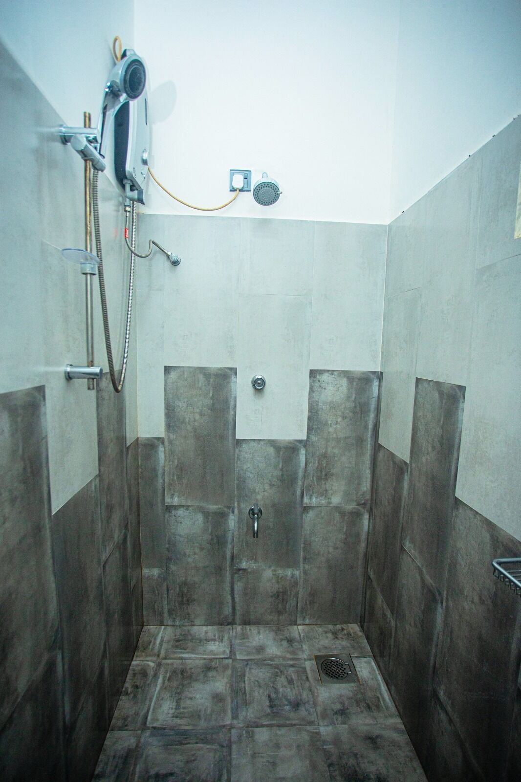 Dusche, Handtücher, Toilettenpapier