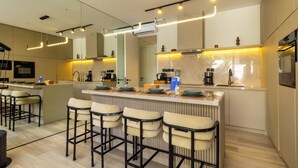 Deluxe Villa | Dining room - Oasis Villa 9 by Betterplace (Canggu)