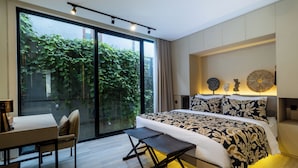Deluxe Villa - Oasis Villa 9 by Betterplace (Canggu)