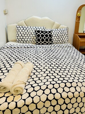 1 غرفة نوم وواي فاي وملاءات أسرّة