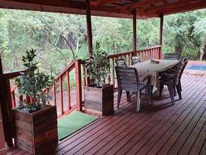 Rumah, 2 kamar tidur, kolam renang pribadi, pemandangan kolam renang | Balkon