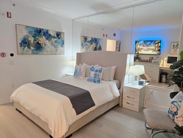 1 bedroom, desk, iron/ironing board, travel cot