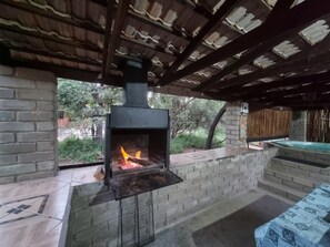 House, 2 Bedrooms, Smoking, Private Pool | Kawasan BBQ/berkelah