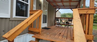 Pop's Place - Beautiful lake view 3bd/2ba on 6 acres.  