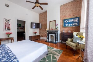 Iron/ironing board, travel crib, WiFi, bed sheets