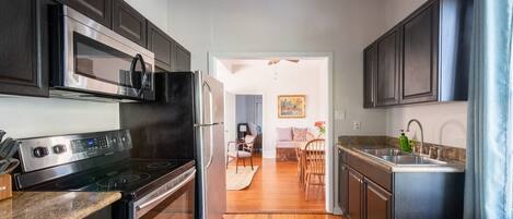 微波炉、烤箱、洗碗机、茶具/咖啡用具