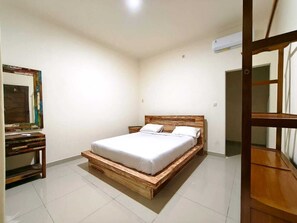 Basic Double Room - Green Cottage by ABM (Penida Island)