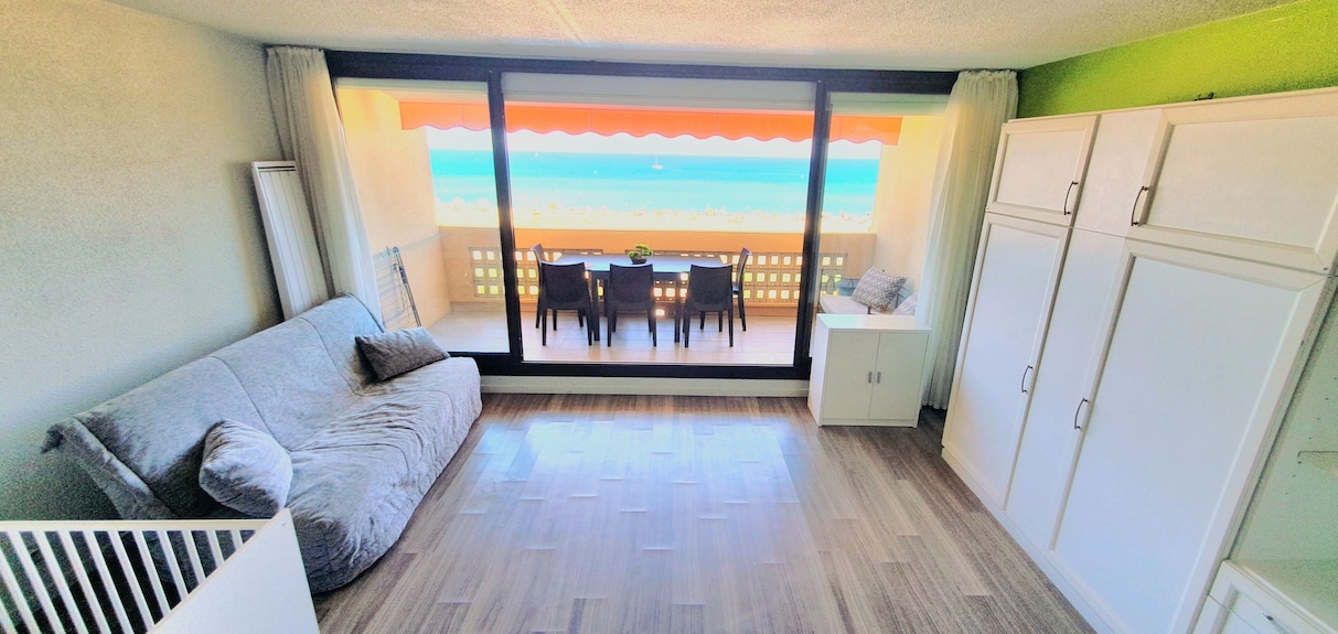 Beautiful Vacation Rental In Le Barcarès, France - Le Barcarès