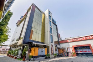 Exterior - Hotel Airport View (Jaipur)