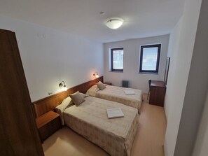 Appartement, 1 slaapkamer, toegankelijk voor mindervaliden, uitzicht op bergen | 2 slaapkamers