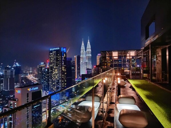 Property grounds - Luxurious Condo in Heart of Kuala Lumpur with Rooftop Garden (Kuala Lumpur)