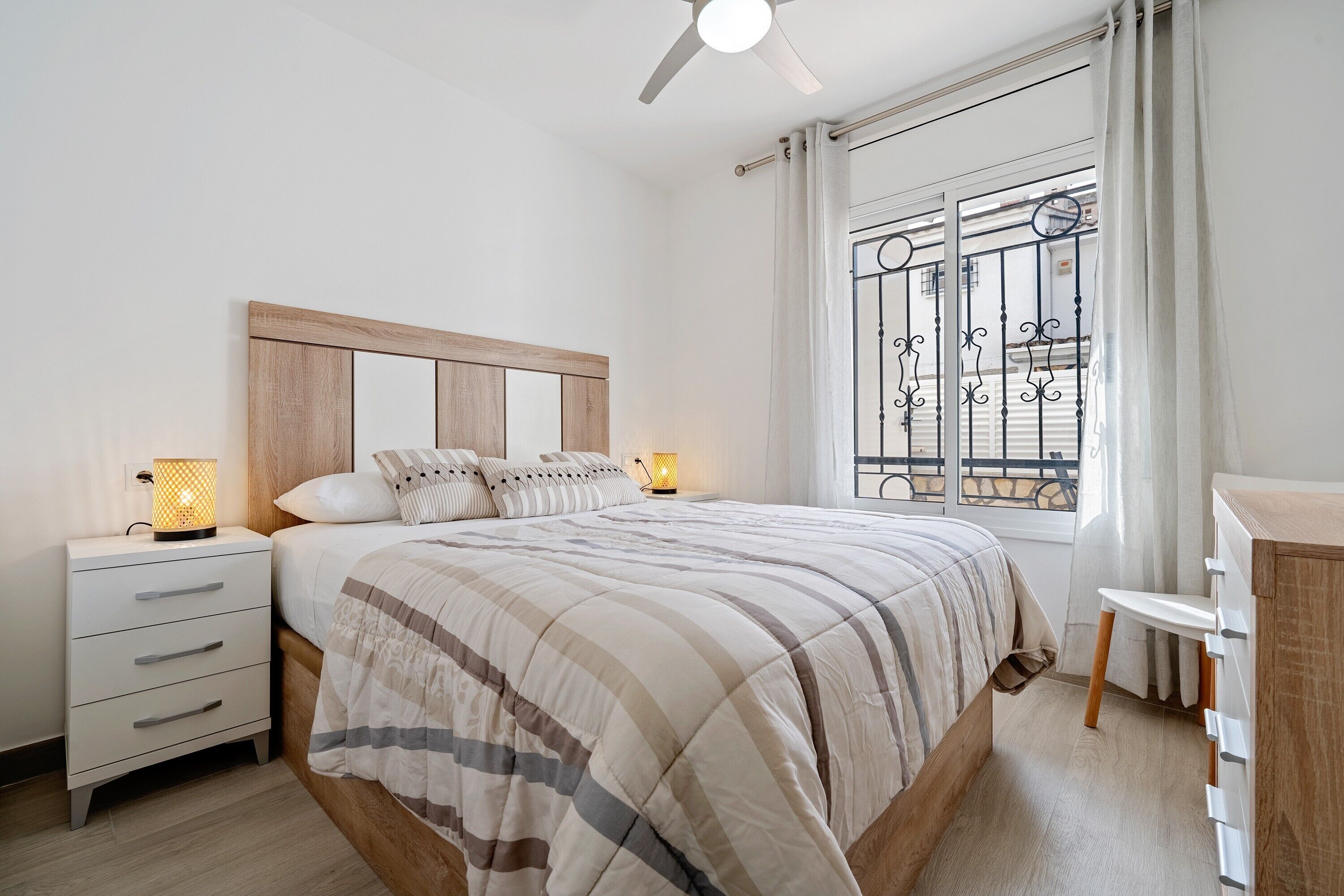 3 bedrooms, iron/ironing board, free WiFi, bed sheets