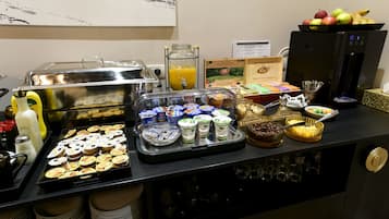 Gratis morgenmadsbuffet hver dag