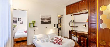 2 chambres, fer et planche Ă repasser, Wi-Fi gratuit, draps fournis