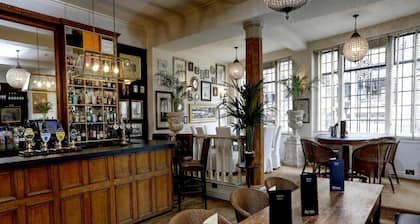 The Royal Hotel