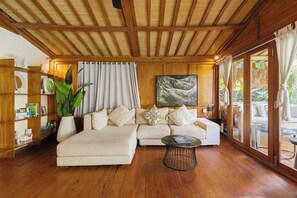 Villa Design | Vardagsrum | Platt-tv
