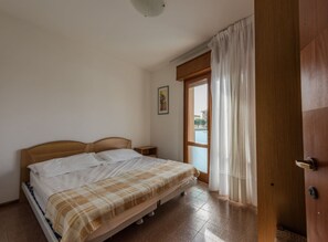Apartamento, 2 quartos, sacada, vista para a cidade | 3 quartos