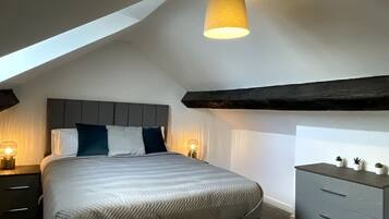 2 chambres, fer et planche Ă repasser, Wi-Fi gratuit, draps fournis